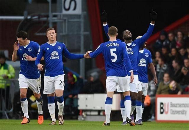  伯恩茅斯主场爆冷击败热刺制造最大冷门