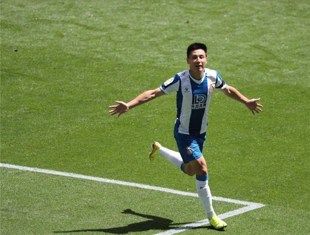  兰斯前锋抓住机会破门助球队全取三分